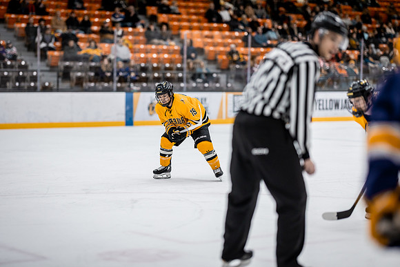 UWS MHkY vs UWSP-32