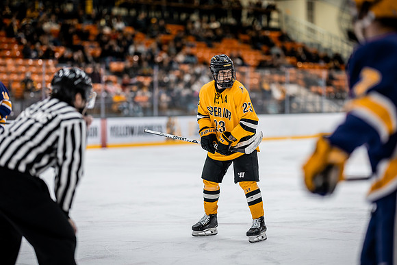 UWS MHkY vs UWSP-104