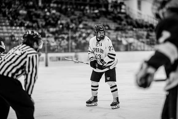 UWS MHkY vs UWSP-105