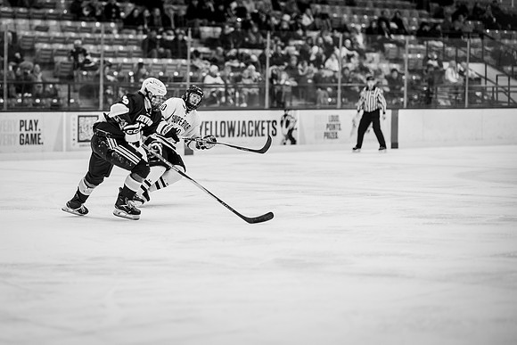 UWS MHkY vs UWSP-103