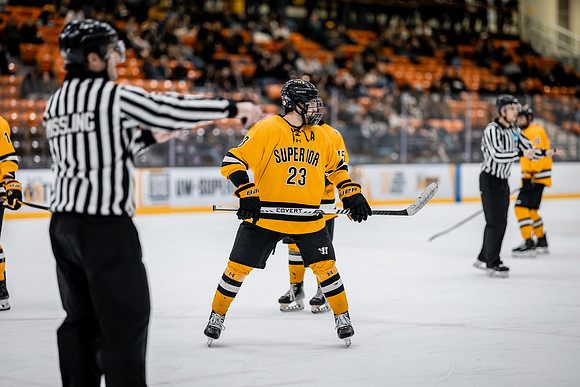 UWS MHkY vs UWSP-127