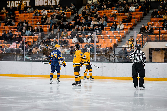 UWS MHkY vs UWSP-38
