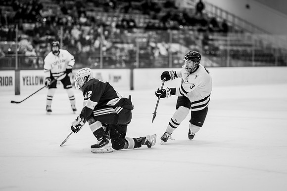 UWS MHkY vs UWSP-134