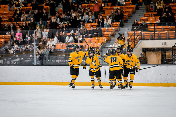UWS MHkY vs UWSP-70