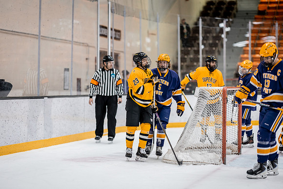 UWS MHKY vs UWSP