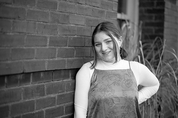 Niamh Senior Photo (270)