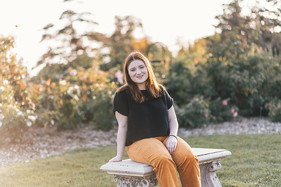 Niamh Senior Photo (145)