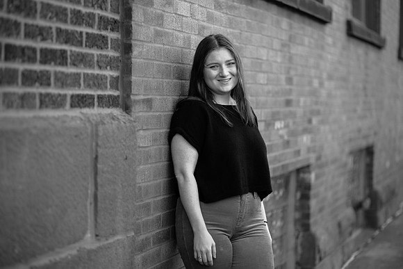 Niamh Senior Photo (218)