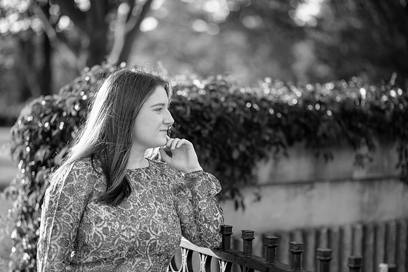 Niamh Senior Photo (33)