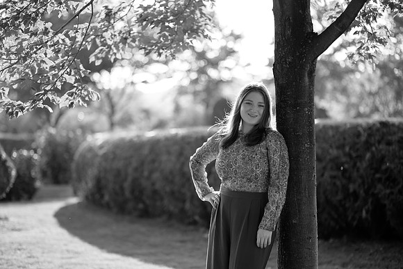 Niamh Senior Photo (10)