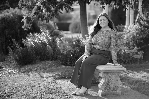 Niamh Senior Photo (57)