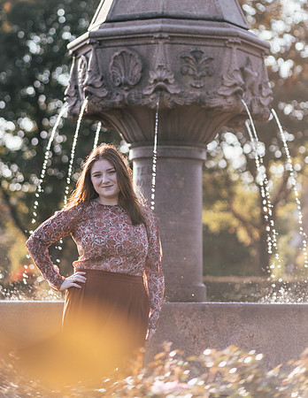 Niamh Senior Photo (78)