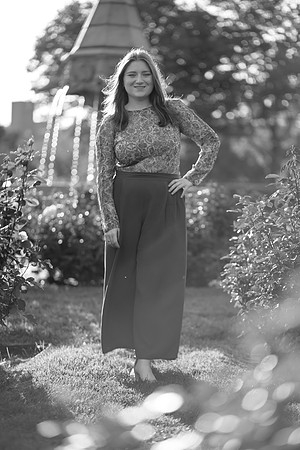 Niamh Senior Photo (99)