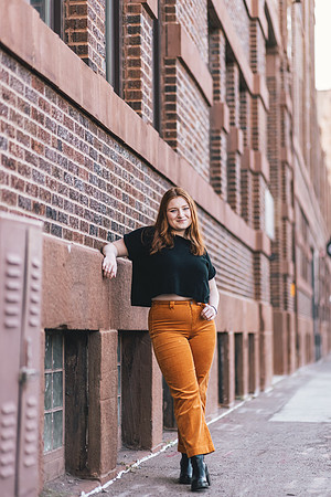 Niamh Senior Photo (203)