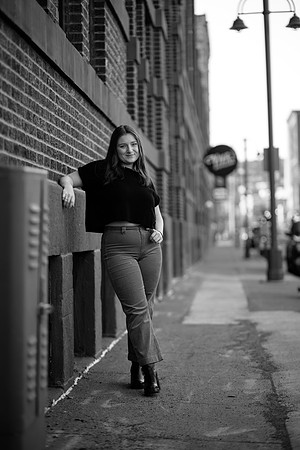 Niamh Senior Photo (200)