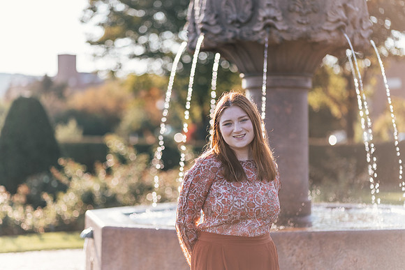 Niamh Senior Photo (64)