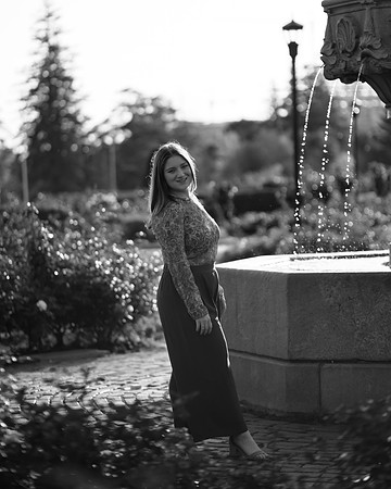 Niamh Senior Photo (89)