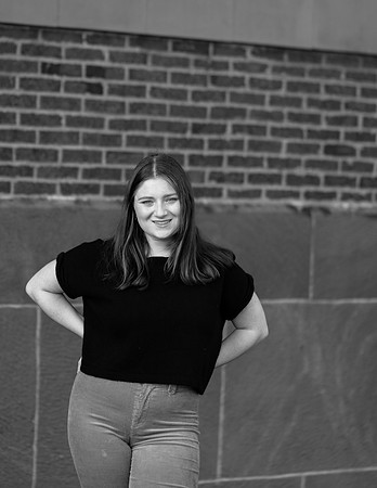 Niamh Senior Photo (176)