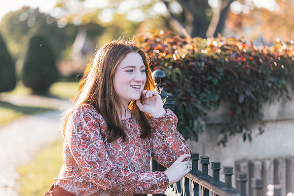 Niamh Senior Photo (27)