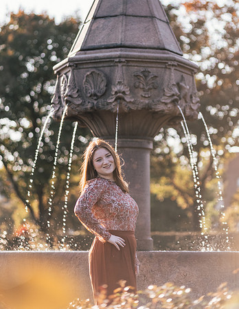 Niamh Senior Photo (82)