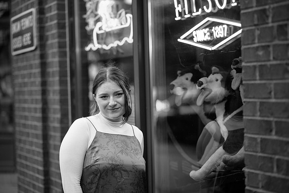 Niamh Senior Photo (286)