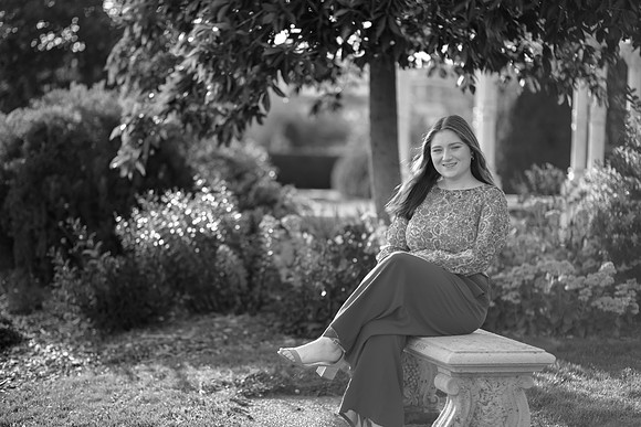 Niamh Senior Photo (55)