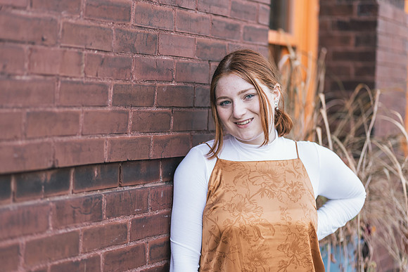 Niamh Senior Photo (269)