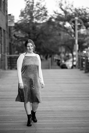 Niamh Senior Photo (268)