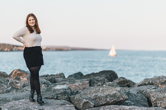 Niamh Senior Photo (235)