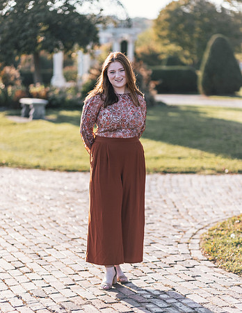 Niamh Senior Photo (43)