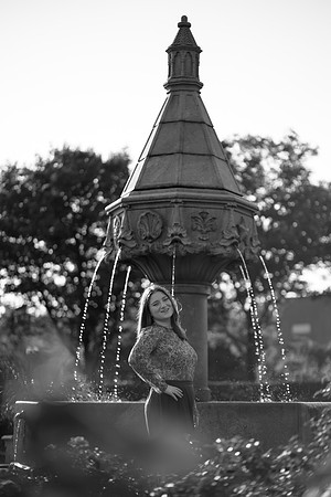 Niamh Senior Photo (81)