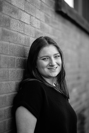 Niamh Senior Photo (214)