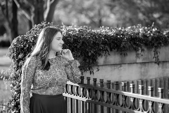 Niamh Senior Photo (36)