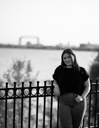 Niamh Senior Photo (136)