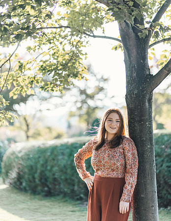 Niamh Senior Photo (11)