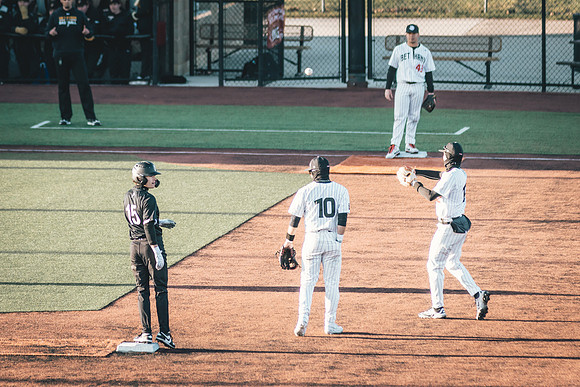 Baseball vs BLC-219