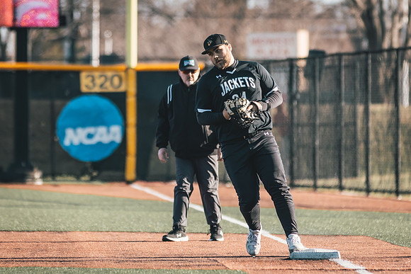 Baseball vs BLC-196