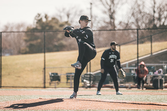 Baseball vs BLC-141