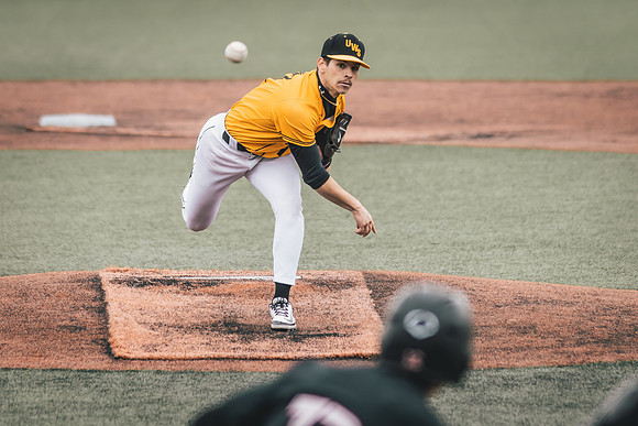 Baseball vs BLC-320