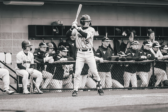 Baseball vs BLC-334