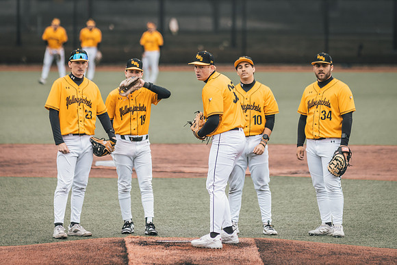 Baseball vs BLC-322
