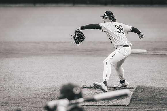Baseball vs BLC-261