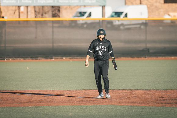 Baseball vs BLC-211