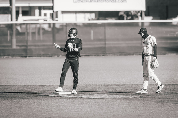 Baseball vs BLC-176