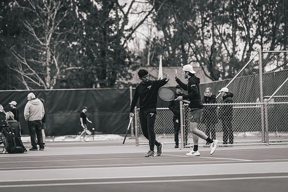 Tennis vs MLC and UWL-100