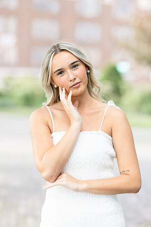 07.09.23 Senior Shoot Cut 2 29