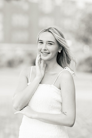 07.09.23 Senior Shoot Cut 2 24
