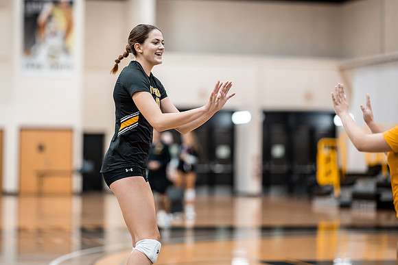 UWS VB vs. HU-1-44
