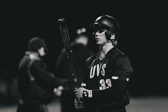 UWS BSB vs Crown -1-226