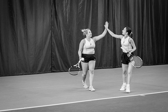 Tennis vs The W-24